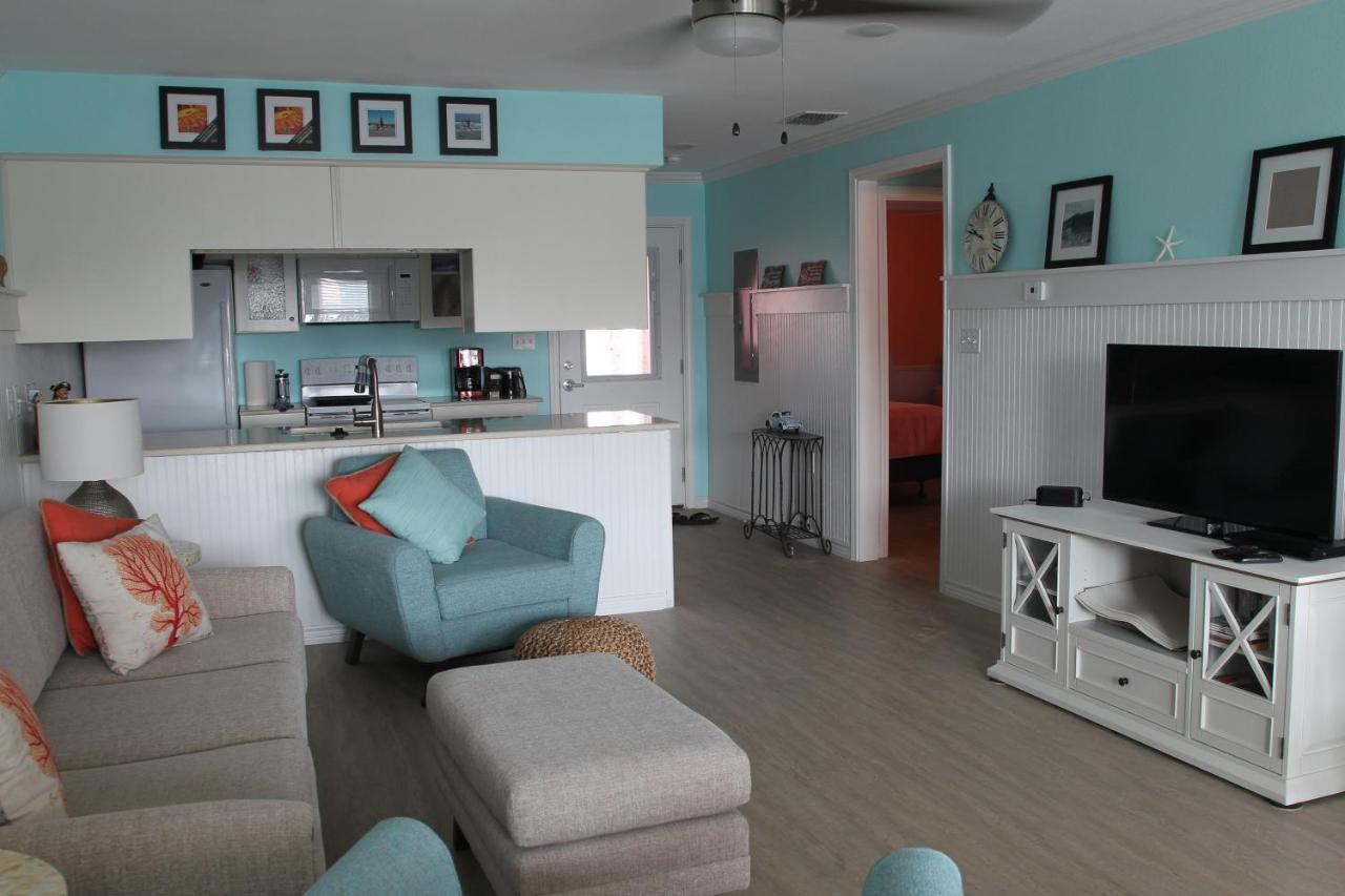 Executive Keys Condominiums On The Beach 포트 애런사스 외부 사진